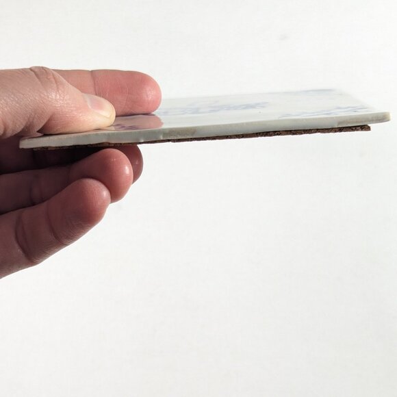 Gundam inspired hand painted Delft Blue tile - Picture 6 of 8